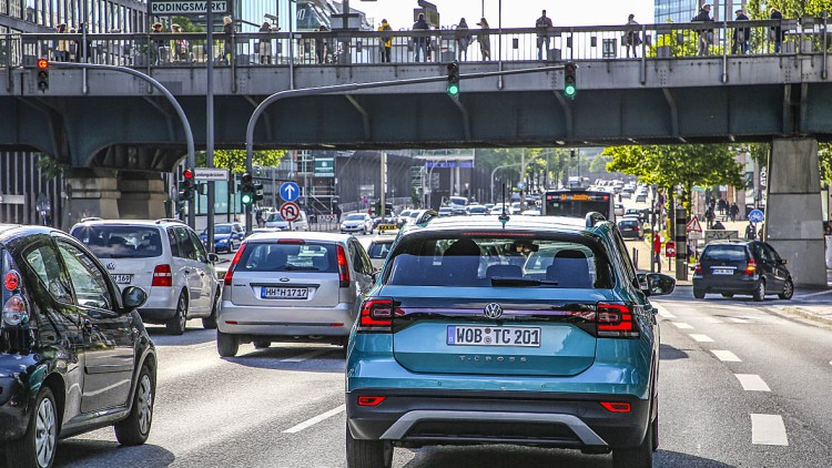 Europas Fahrzeugflotte: 20 Millionen mehr Autos in drei Jahren